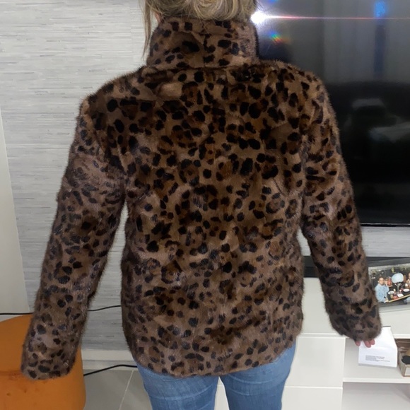 NEW‼️ OVAL MINK DE LEOPARD JACKET ANIMAL PRINT - Picture 15 of 15